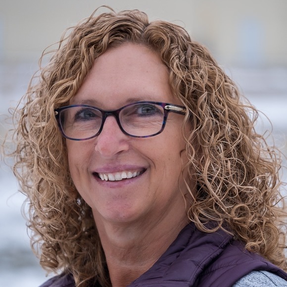 Meet your Posher, Linda - Picture 1 of 1